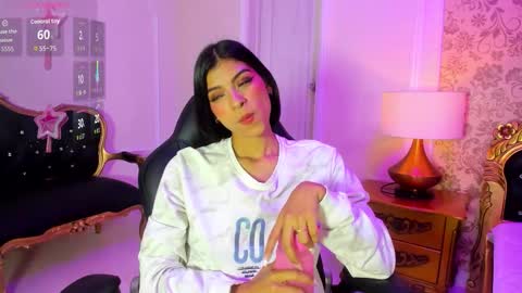 loli online show from September 12, 2025, 12:16 pm