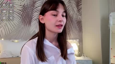 Lola online show from October 20, 2025, 1:50 am