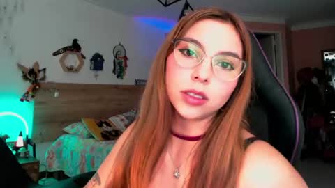 Snapshot of lolaverse chatting on June 25, 2026, 5:39 pm Lola doll online show from June 25, 2026, 5:39 pm