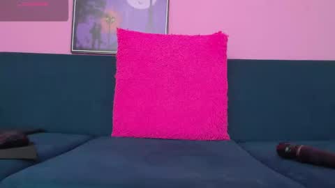 camila online show from March 5, 2025, 12:11 pm