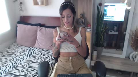 Dear tippers follow me on my new cb account lennarogers online show from February 23, 2025, 9:26 pm