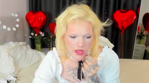 Snapshot of lollita_morgan chatting on February 15, 2026, 7:51 am lollita online show from February 15, 2026, 7:51 am