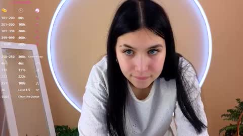 Cindy online show from September 17, 2025, 2:19 pm