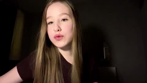 Snapshot of lomahakkila chatting on February 17, 2026, 10:45 am Nicolina online show from February 17, 2026, 10:45 am