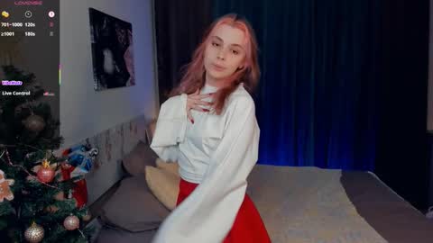 Lona online show from December 22, 2025, 6:49 pm