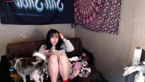 londonray online show from April 3, 2026, 12:19 am