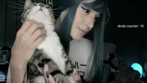 SABRINA online show from April 15, 2026, 7:58 pm