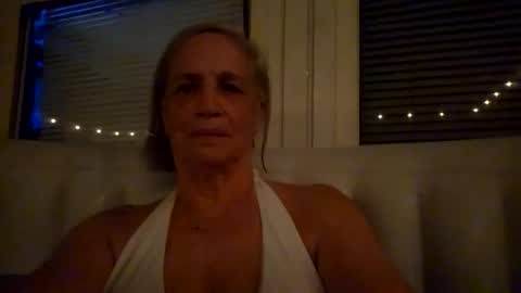 Snapshot of lonelylana1955 chatting on October 14, 2025, 11:49 pm lonelylana1955 online show from October 14, 2025, 11:49 pm