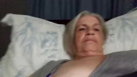 Snapshot of lonelylana1955 chatting on October 25, 2025, 8:22 am lonelylana1955 online show from October 25, 2025, 8:22 am