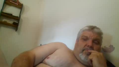 lonelytech72 online show from September 21, 2025, 3:02 pm