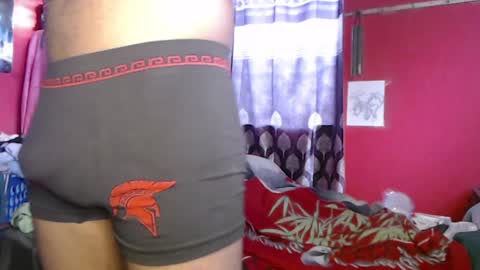 Snapshot of longdickservice01 chatting on January 21, 2025, 11:03 am professionalbreastsucker online show from January 21, 2025, 11:03 am