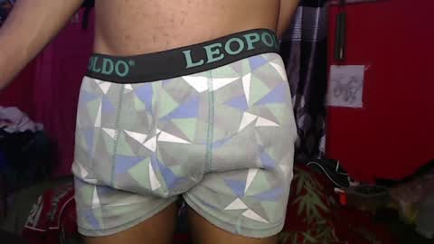 Snapshot of longdickservice01 chatting on January 26, 2025, 12:58 am professionalbreastsucker online show from January 26, 2025, 12:58 am