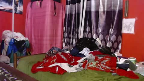 Snapshot of longdickservice01 chatting on January 29, 2025, 12:22 am professionalbreastsucker online show from January 29, 2025, 12:22 am