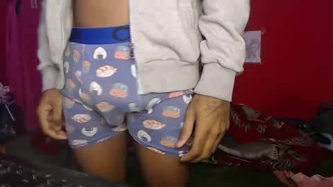 Snapshot of longdickservice01 chatting on February 13, 2025, 10:23 am professionalbreastsucker online show from February 13, 2025, 10:23 am