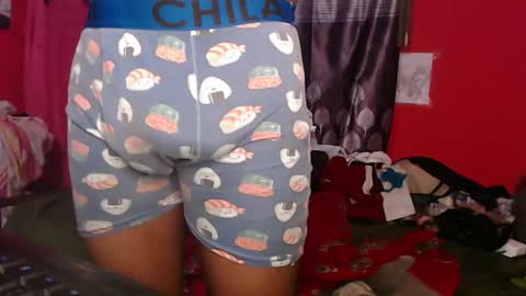 Snapshot of longdickservice01 chatting on February 19, 2025, 10:12 am professionalbreastsucker online show from February 19, 2025, 10:12 am