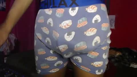 Snapshot of longdickservice01 chatting on February 26, 2025, 9:32 am professionalbreastsucker online show from February 26, 2025, 9:32 am