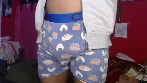 Snapshot of longdickservice01 chatting on March 4, 2025, 10:02 am professionalbreastsucker online show from March 4, 2025, 10:02 am