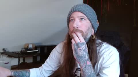 longhair online show from January 25, 2025, 6:46 pm