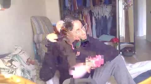 Snapshot of longlegstammy chatting on May 10, 2026, 10:59 pm Cutenurse91 online show from May 10, 2026, 10:59 pm