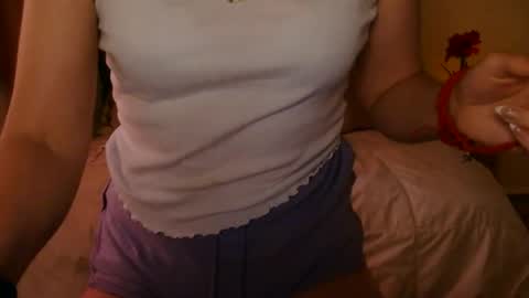 Snapshot of longlegstammy chatting on June 14, 2026, 1:46 pm Cutenurse91 online show from June 14, 2026, 1:46 pm
