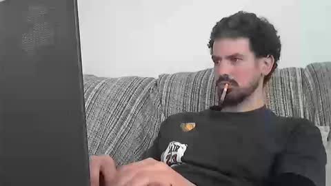 Alejandro Rulitos Twitter longnight55 Intagram 5longnight5 online show from March 13, 2026, 3:18 pm