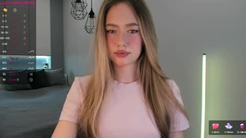 Eva online show from May 5, 2026, 4:04 pm