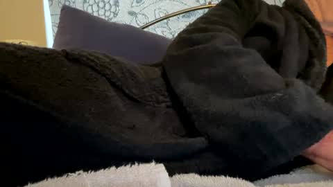 Snapshot of longshank09 chatting on February 8, 2025, 10:39 am longshank09 online show from February 8, 2025, 10:39 am