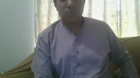 Snapshot of longthick1985 chatting on May 3, 2026, 7:58 am Lleida-man online show from May 3, 2026, 7:58 am