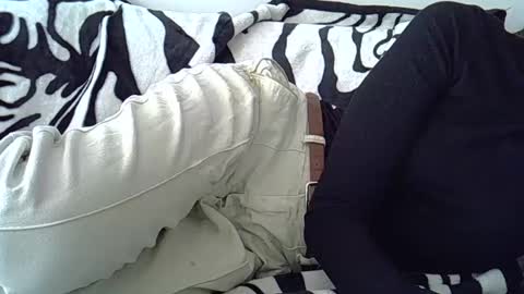 Snapshot of look_at_me_babe chatting on January 24, 2025, 12:10 pm look_at_me_babe online show from January 24, 2025, 12:10 pm