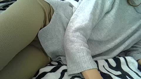 Snapshot of look_at_me_babe chatting on January 27, 2025, 12:16 pm look_at_me_babe online show from January 27, 2025, 12:16 pm