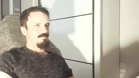 Lucas online show from March 6, 2026, 2:35 pm