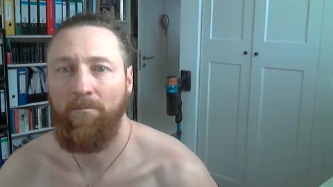 Snapshot of lookforkinky chatting on January 14, 2026, 12:00 pm lookforkinkysoulmate online show from January 14, 2026, 12:00 pm