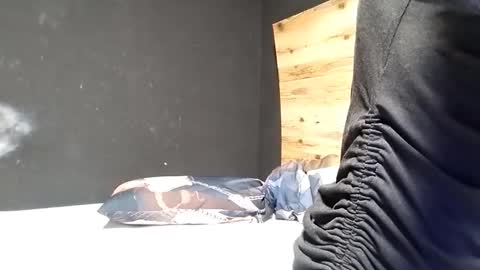 EVA online show from September 23, 2025, 4:10 pm