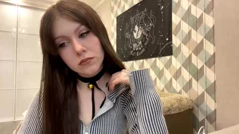 EVA online show from October 10, 2025, 5:17 am