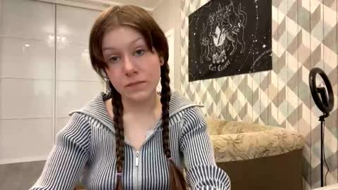 EVA online show from October 18, 2025, 6:48 am