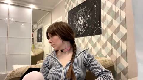 EVA online show from October 22, 2025, 5:19 am