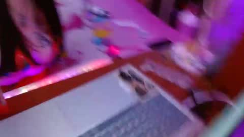 Snapshot of looltalizekatana chatting on December 23, 2024, 7:06 am alize online show from December 23, 2024, 7:06 am