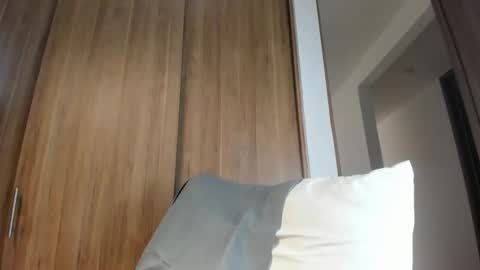 Mia Aniston online show from November 12, 2025, 7:13 pm