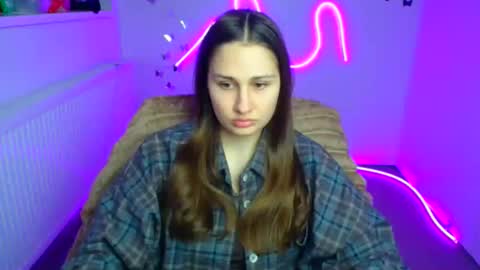 Snapshot of lora_kisses chatting on April 22, 2026, 5:32 am Lora online show from April 22, 2026, 5:32 am