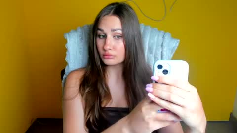 Snapshot of lora_kisses chatting on July 9, 2026, 11:14 am Lora online show from July 9, 2026, 11:14 am