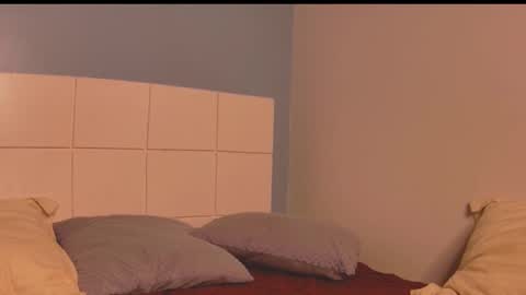 Snapshot of loraforreal chatting on October 3, 2025, 4:09 am Blackcat online show from October 3, 2025, 4:09 am