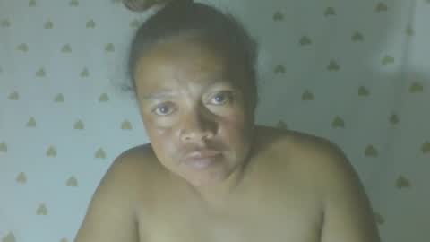 Snapshot of lorahvane chatting on January 12, 2026, 5:45 am LorahVane online show from January 12, 2026, 5:45 am