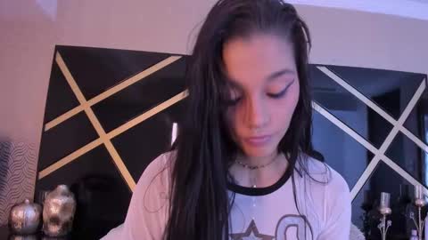 Snapshot of loraineblake chatting on November 28, 2025, 11:57 am loraineblake online show from November 28, 2025, 11:57 am