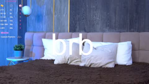 Loraine online show from January 19, 2025, 5:07 pm