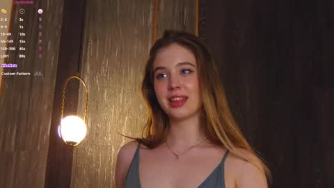 Loraine online show from February 10, 2025, 9:04 pm