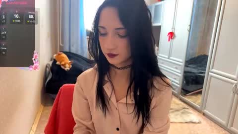 Hello there im Luna Im new here Lets have fun online show from February 3, 2026, 6:40 am