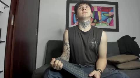 Snapshot of lord__asmodeus chatting on November 5, 2025, 11:32 am Lord Asmodeus online show from November 5, 2025, 11:32 am