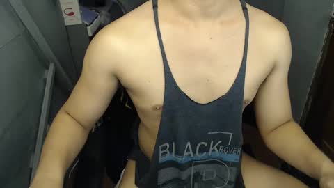Snapshot of lord_of_cum69 chatting on February 17, 2025, 3:15 am Macky online show from February 17, 2025, 3:15 am