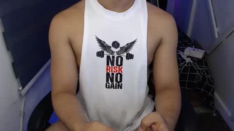 Snapshot of lord_of_cum69 chatting on September 9, 2025, 1:16 am Macky online show from September 9, 2025, 1:16 am