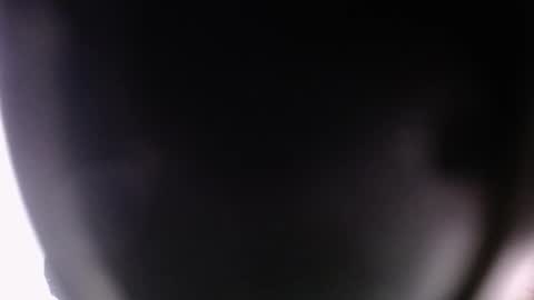 Snapshot of lorec_00 chatting on October 23, 2025, 10:52 pm lorec_00 online show from October 23, 2025, 10:52 pm